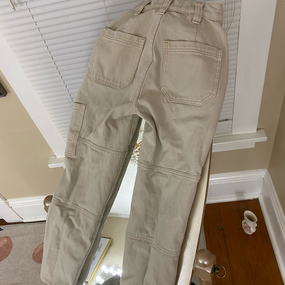 Cute carpenter pants from PacSun. In excellent used condition.
